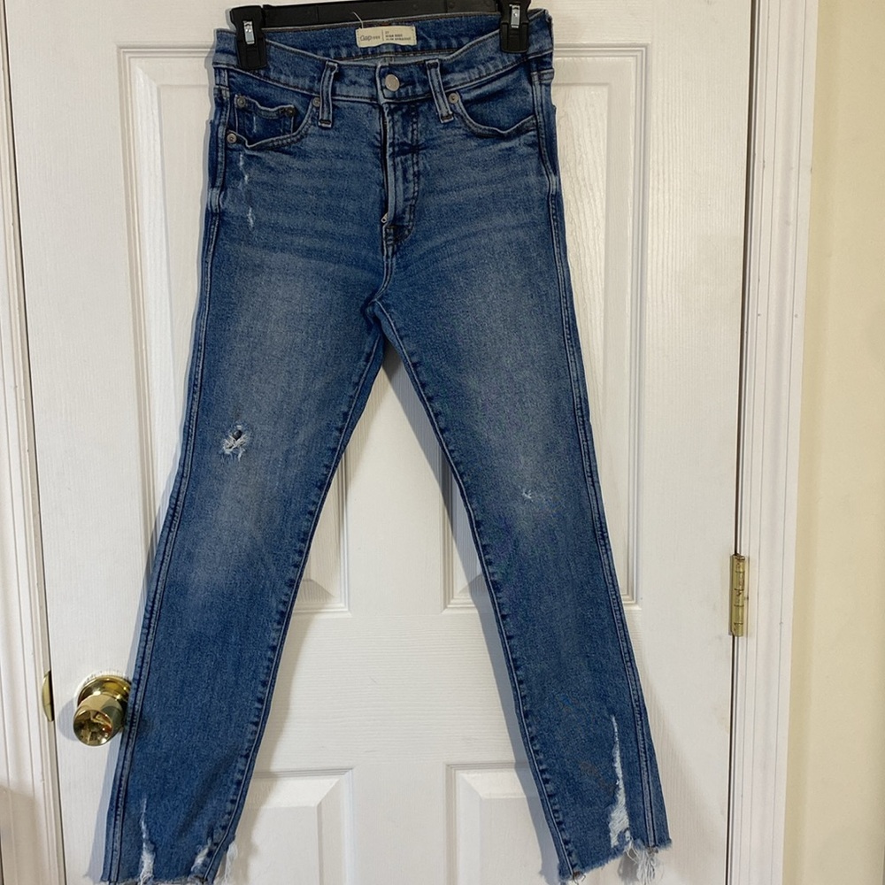 GAP 1969 High Rise Slim Straight Ripped Raw Hems Jeans